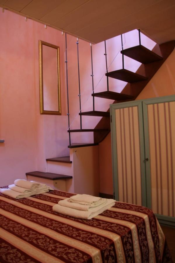 Casa Gaia Hostal Lucca Exterior foto